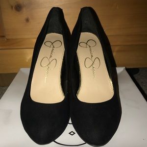 Black suede jessica simpson pumps